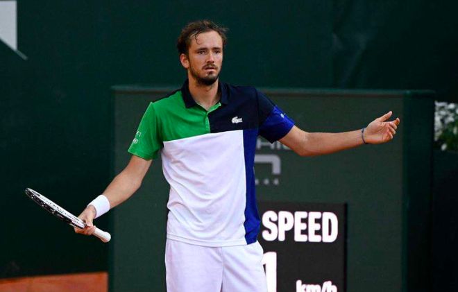 靠詹姆斯与 靠詹姆斯与