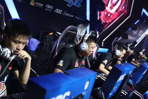 归根到底 归根到底