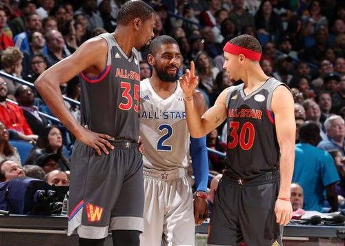 暗示了轻量 暗示了轻量